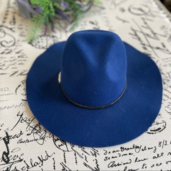 Abercrombie & Fitch Wide Brim Floppy Felt Fedora Hat main image 10